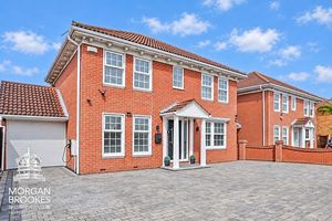 Front Of Property- click for photo gallery